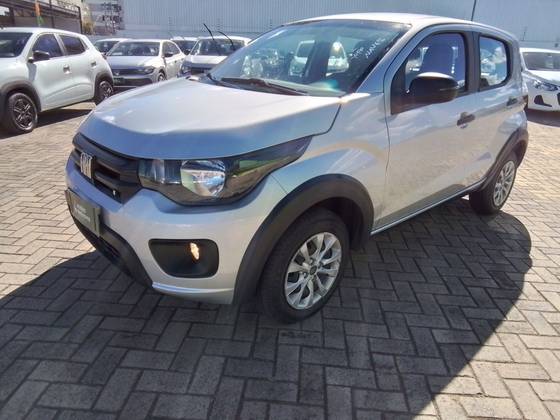 FIAT MOBI 1.0 EVO FLEX LIKE. MANUAL FIAT MOBI 1.0 EVO FLEX LIKE. MANUAL